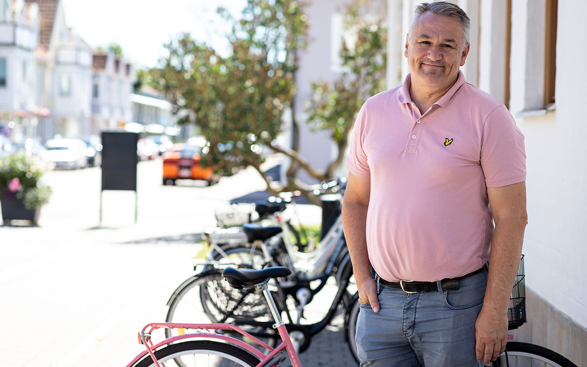 Vi vet att det finns äldre som väljer att flytta över kommungränsen för att få en lägenhet, säger Ilko Corkovic (S), kommunalråd i Borgholm.