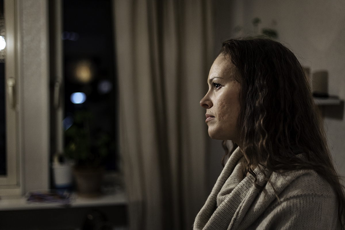 Jennifer Linderoth menar att Partillebo vill komma åt parhuslägenheten för att kunna sälja den. Ingen annan i bostadskön kan ändå flytta in, eftersom hyresvärden inte har någon kö här längre.