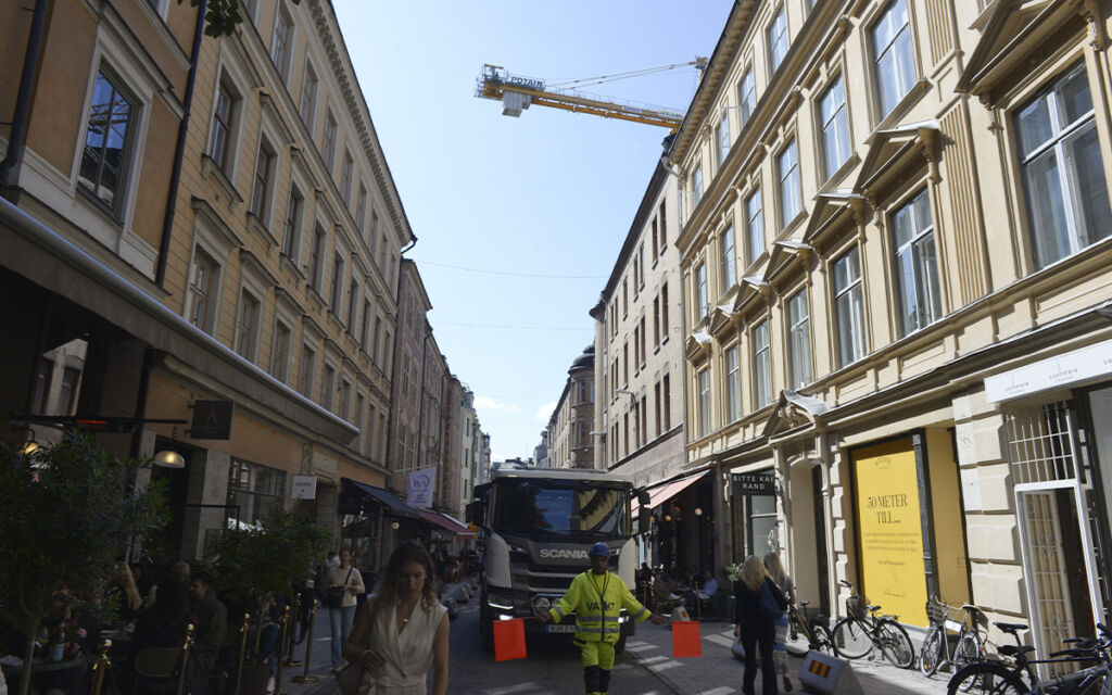 Byggtrafik på Grev Turegatan